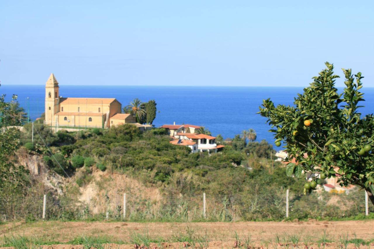 Casa Vacanze Marzano Guest House Tropea Exterior photo